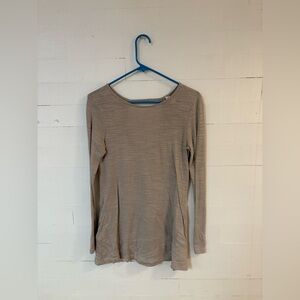 Ritual Taupe Long Sleeve Scoop Back Top Women’s Size Large